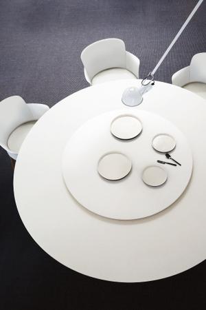 Tisch Clay von Desalto