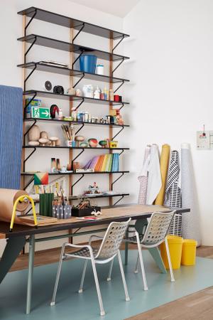 Raw Edges / Level 4 (Loft)