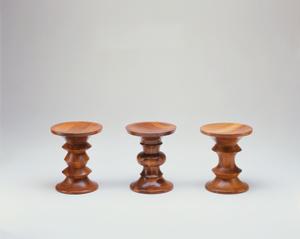 StoolDesign Charles & Ray Eames, 1960© Vitra Collections AG