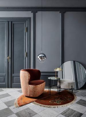 StayLoungeChair_Small,BackhausenBlaettergarten                                                      TSPoufRound_Small,BlackBase,Dedar-A-Contre-Jour MadrePerla