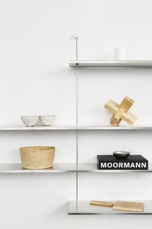 Regal Liesl von Moormann