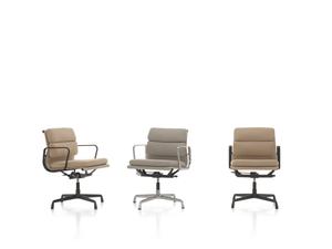 Base: polished, Fabric: Laser RE, Warmgrey/Cream
Base: black-powdercoated, Fabric: Laser RE, Papyrus/crea