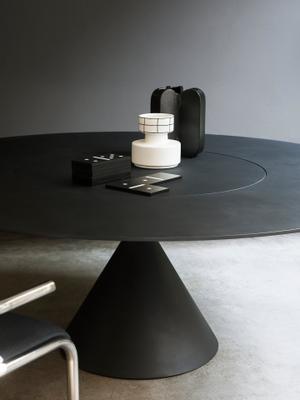 Tisch Clay von Desalto